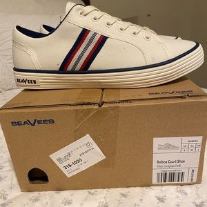 Seavees sneakers, New, size 8